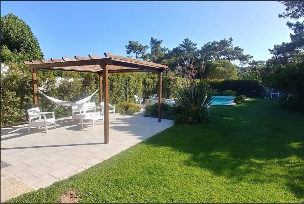 Вилла Casa Girassol With A Beautiful Private Pool And Garden Синтра Экстерьер фото